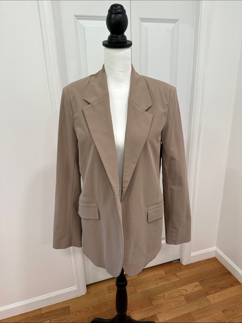 NWOT Rhone Taupe Women's Tailored Blazer